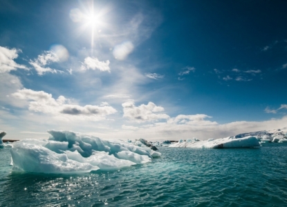 წელს ანტარქტიდის გარშემო ზღვის ყინულის ფართობი მილიონი კმ²-ით შემცირდა