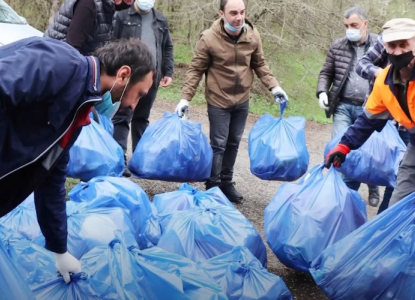 ბორჯომის მუნიციპალიტეტის წარმომადგენლებმა (სანატორიუმ ლიკანის) ტერიტორია დაასუფთავეს